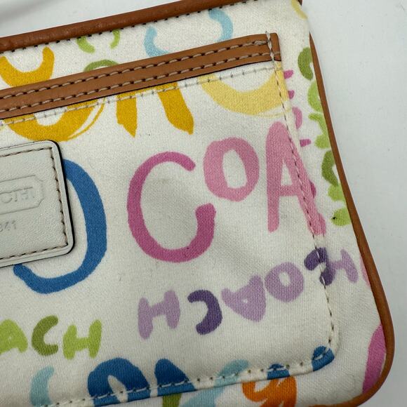 Coach Wristlet Signature C Graffiti 4.5"x7.5" Canvas Leather Wallet Zipper Art - Picture 4 of 16